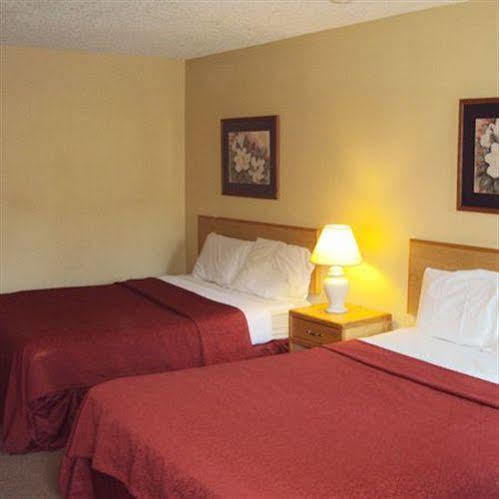 Motel 6-Blue Springs, Mo المظهر الخارجي الصورة